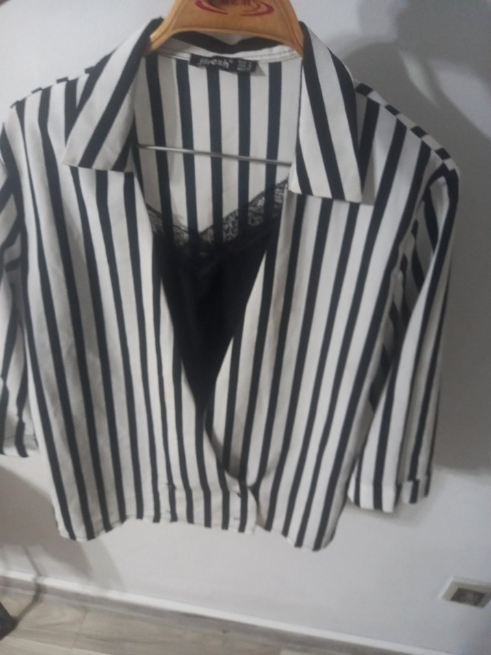 Çizgili Mini Gömlek, Düğmeli, Salaş Kesim - Görsel 4