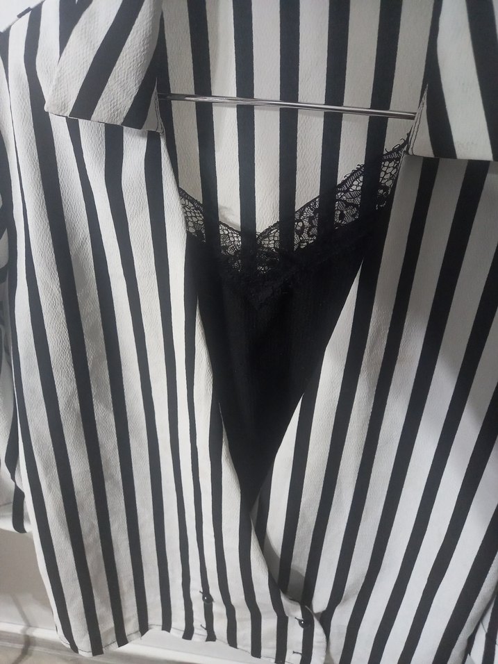 Çizgili Mini Gömlek, Düğmeli, Salaş Kesim - Görsel 5