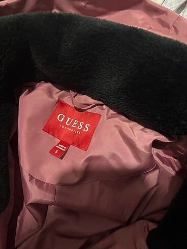 Guess pembe kaban