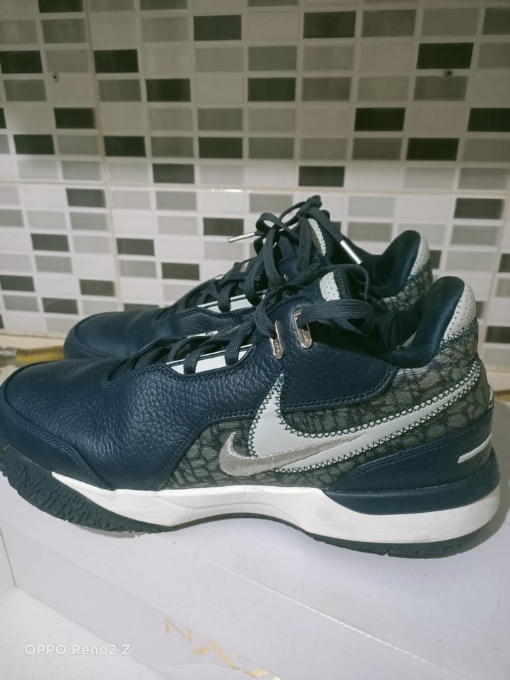 NİKE LE BRON XX BASKETBOL AYAKKABISI - Görsel 3