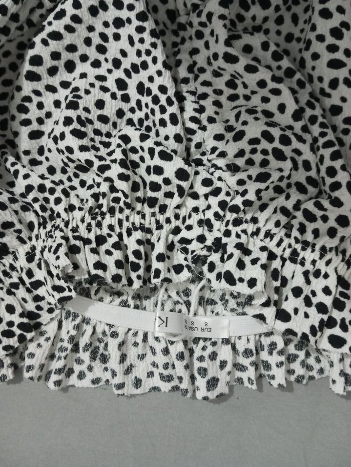 Puantiyeli Fırfırlı Mini Bluz - Görsel 3