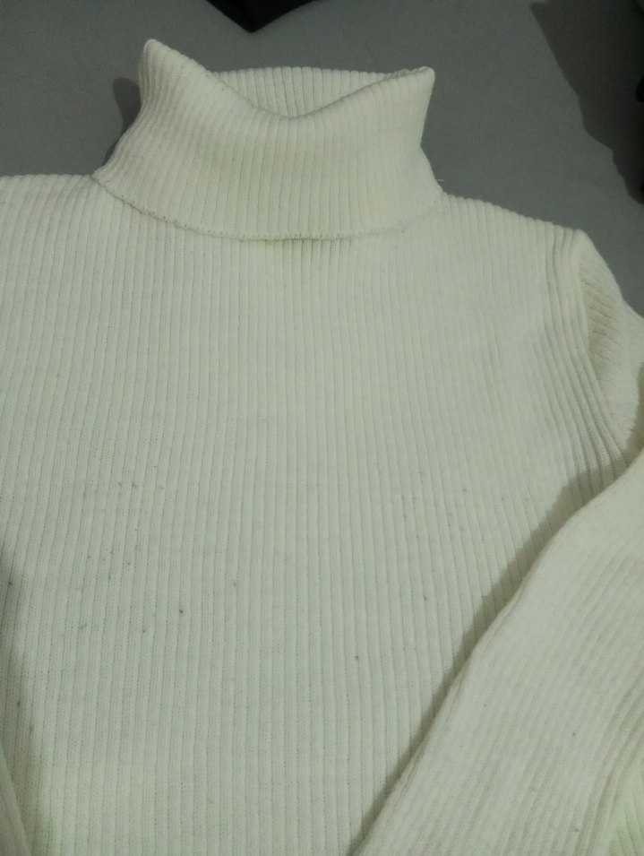 Beyaz Kadın Boğazlı Triko Kazak - Görsel 2