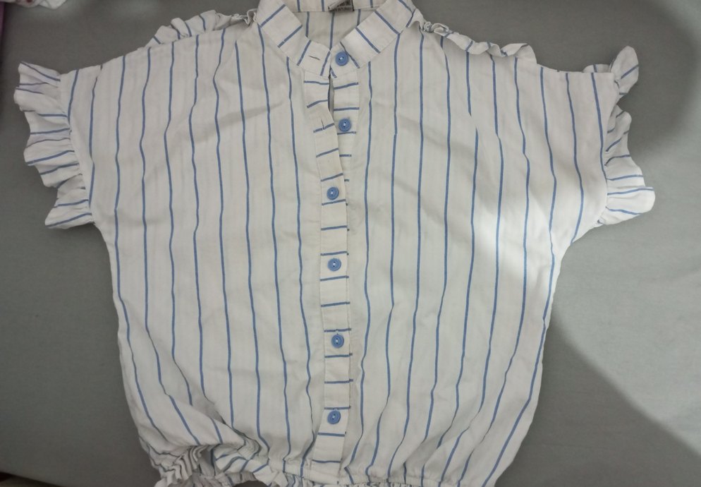 Düğmeli Kısa Kollu Beyaz Çizgili Keten Gömlek - Görsel 2