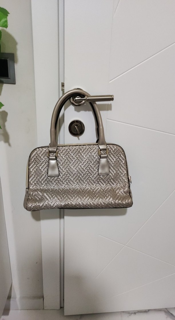 Gri Deri Kadın Çanta - Modern Klasik - Görsel 2