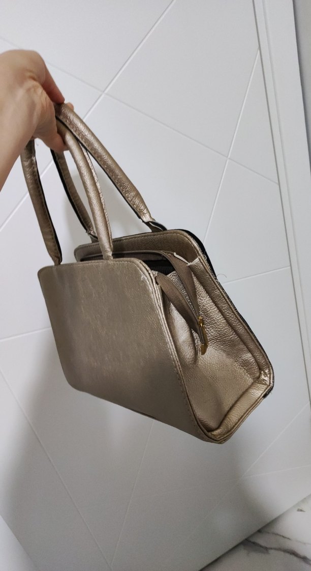 Gri Deri Kadın İş Çantası - Görsel 2