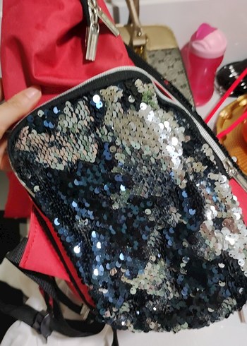 Renkli Baskılı Kırmızı Bebek Çantası - Görsel 5