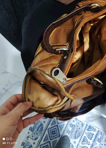 Kahverengi Deri Kadın El Çantası - Görsel 6