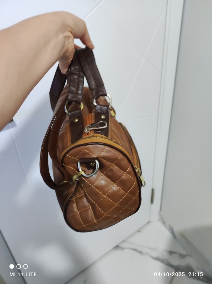 Kahverengi Deri Kadın El Çantası - Görsel 2