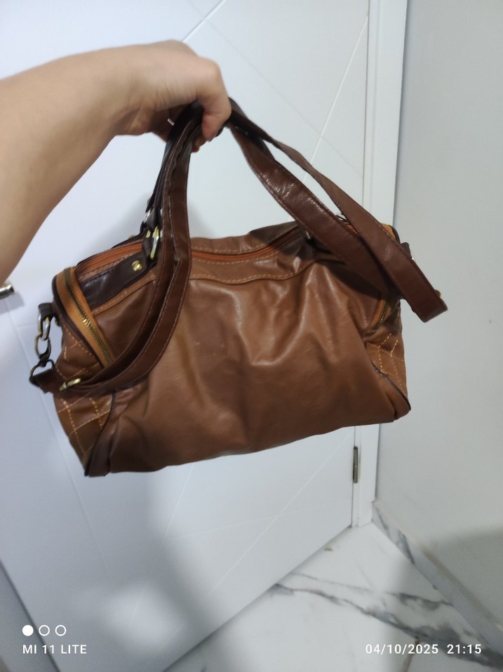 Kahverengi Deri Kadın El Çantası - Görsel 4