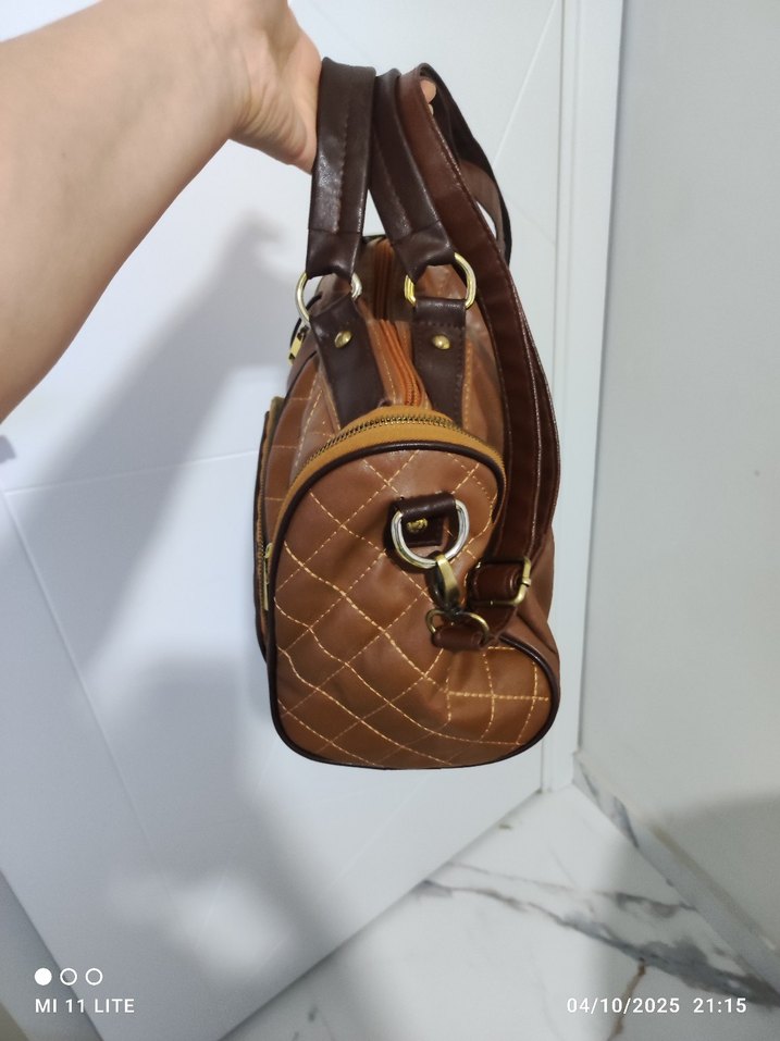 Kahverengi Deri Kadın El Çantası - Görsel 3