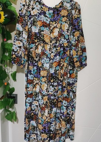 Uzun Bohem Çiçek Desenli Kadın Elbise - Görsel 2