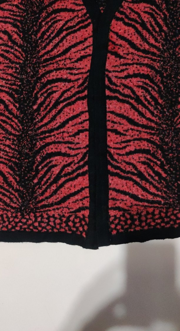 Kırmızı Zebra Desenli Örgü Kadın Yelek - Görsel 5