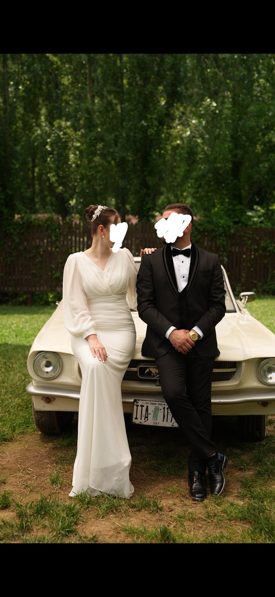 Uzun Kollu V Yaka Beyaz Düz Elbise - Görsel 3