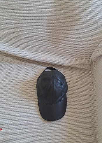 derimod şapka orijinal deri