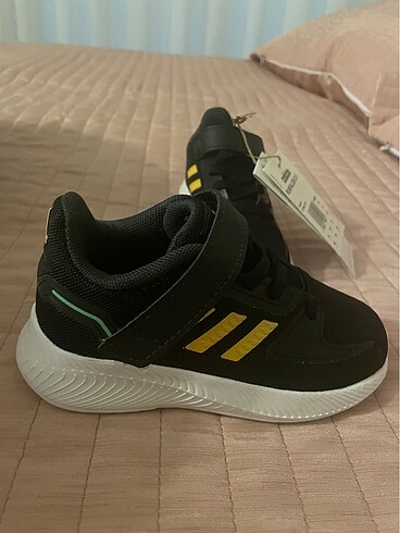 25 Beden Adidas spor ayakkabi