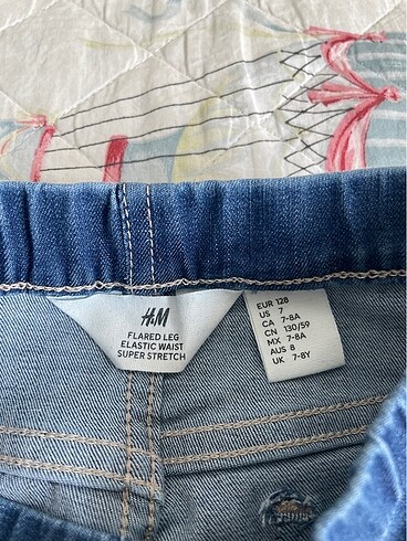 H&M 7 yas jean
