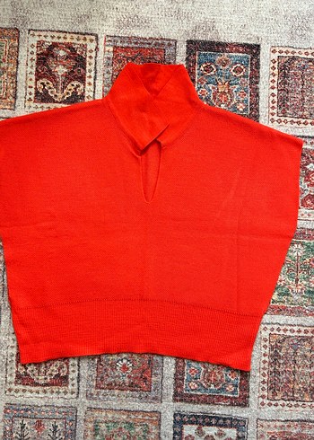 Kırmızı Yakalı Kadın Triko Kazak - Görsel 2