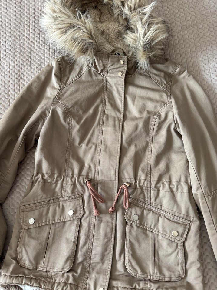 Kürk Detaylı Bej Midi Kadın Mont - Görsel 2