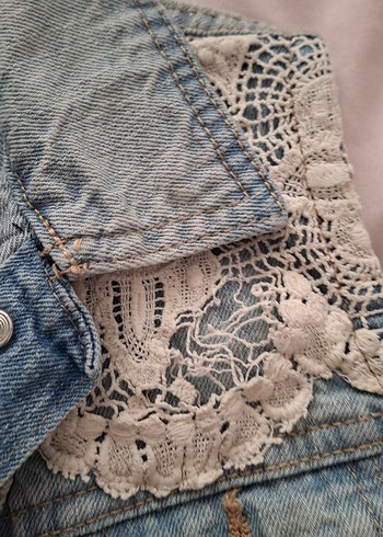 Nakışlı Düğmeli Kadın Kot Yelek - Görsel 4