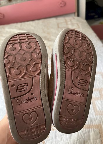 Skechers Kız Çocuk Pembe Nakışlı Tokalı Spor Ayakkabı skechers