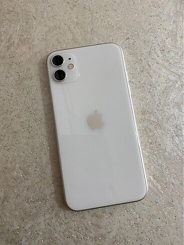 Temiz Kullanılmış 128/73 İphone 11