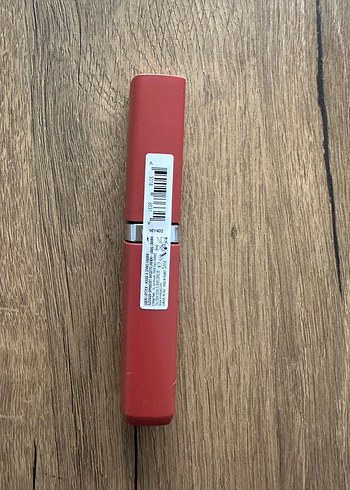Beden L'Oréal İnfillible Mat Ruj