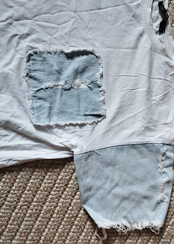 Kadın Kolları Kot Detaylı Beyaz T-shirt - Görsel 2