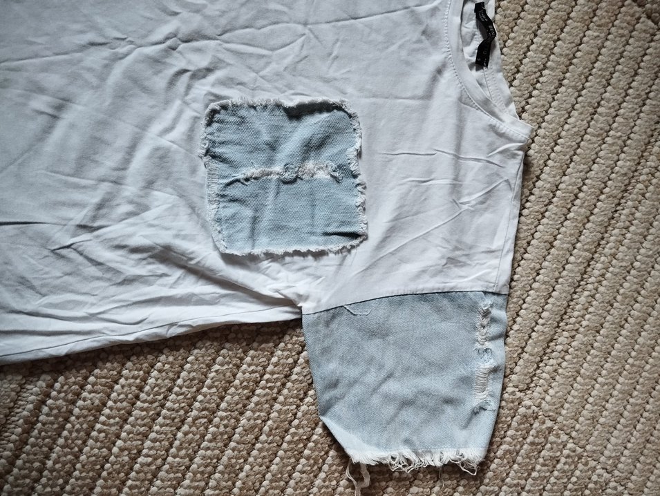 Kadın Kolları Kot Detaylı Beyaz T-shirt - Görsel 2