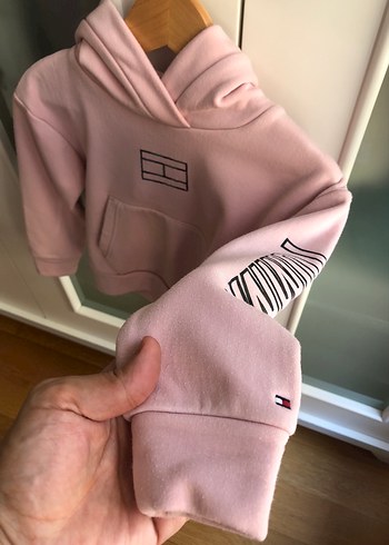 Tommy Hilfiger Kız Çocuk Pembe Kapüşonlu Sweatshirt