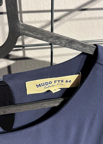 m Beden Drapeli Kısa Kollu Midi Lacivert Elbise