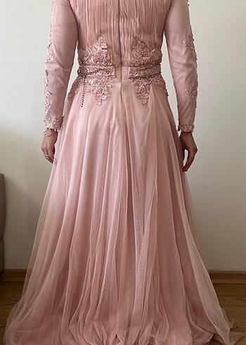 Abiye Pembe İşlemeli Uzun Kollu Abiye Elbise