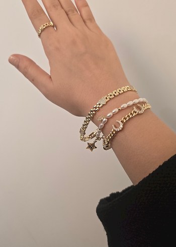 Altın Renk Zincir Detaylı Kadın Bileklik - Görsel 3