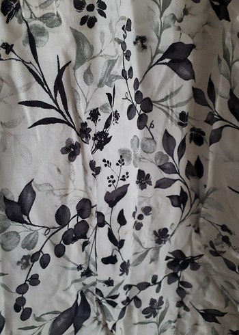 LCW sıfır etiketli Gri Desenli V Yaka Uzun Kollu Bluz - Görsel 5