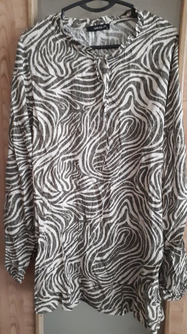 LCW sıfır etiketli Zebra Desenli Uzun Kollu Gömlek - Görsel 5