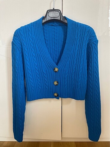 Zara Düğmeli Örgü Crop Hırka
