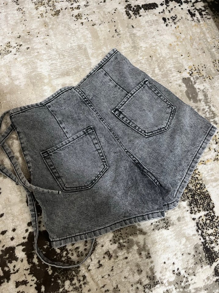 Gri Kemerli Kadın Kot Şort - Görsel 3