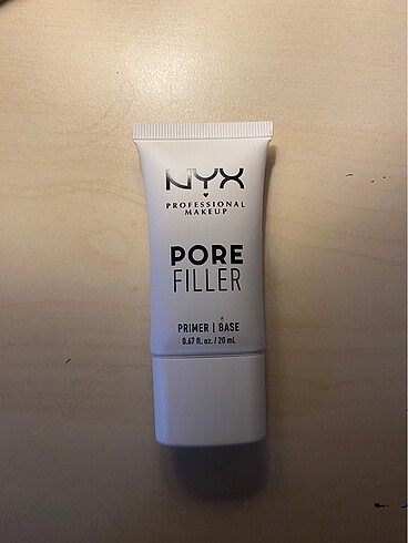 nyx pore filler primer