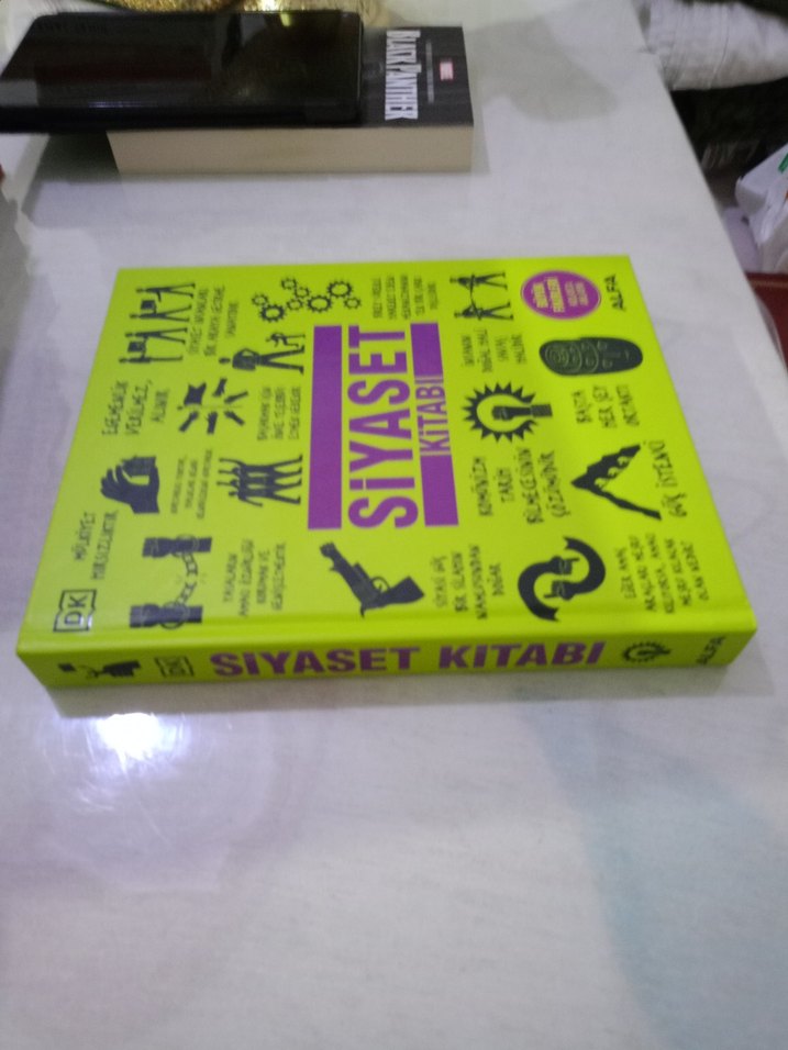 Siyaset Kitabı - Alfa - Görsel 2
