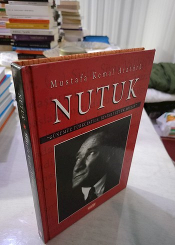 Mustafa Kemal Atatürk - Nutuk Tarih Kitabı - Görsel 2