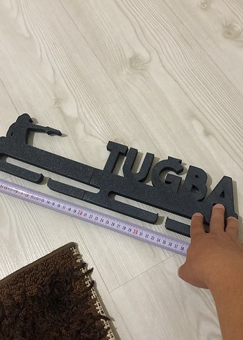 Siyah Metal Duvar Askısı - TUĞBA Yazılı