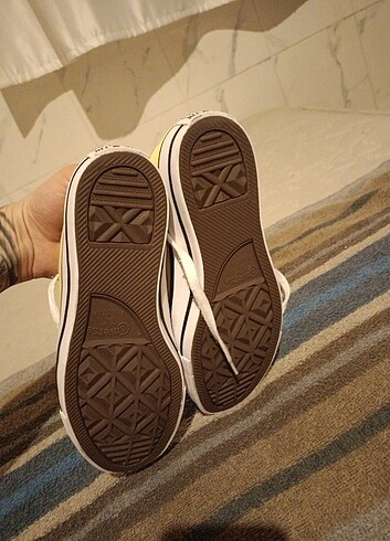 37 Beden beyaz Renk Orjinal Converse