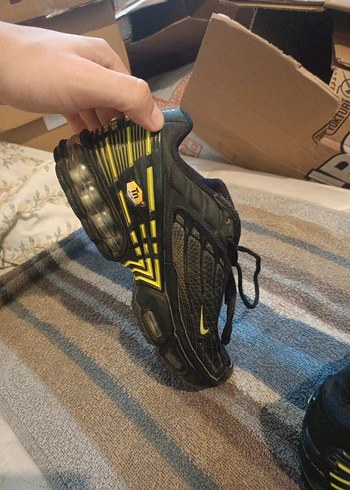 38 Beden sarı Renk orjinal nike airmax ayakkabı