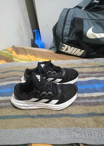 Adidas Orjinal Adidas Siyah Beyaz Spor Ayakkabi