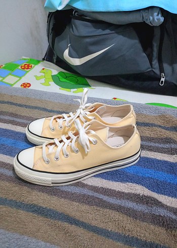 Converse ürünü