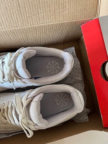 38 Beden Beyaz Nike spor ayakkabı