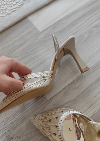 39 Beden altın Renk altın Nakışlı Stiletto Topuklu Ayakkabı