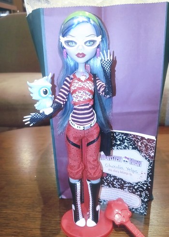  Beden acil satılık monster high ghoulia