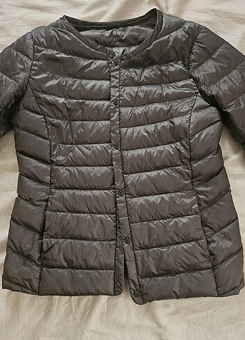 Uniqlo Lightweight Mont
