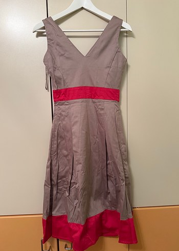 V Yaka Kemerli Midi renkli Kadın Elbise - Görsel 2