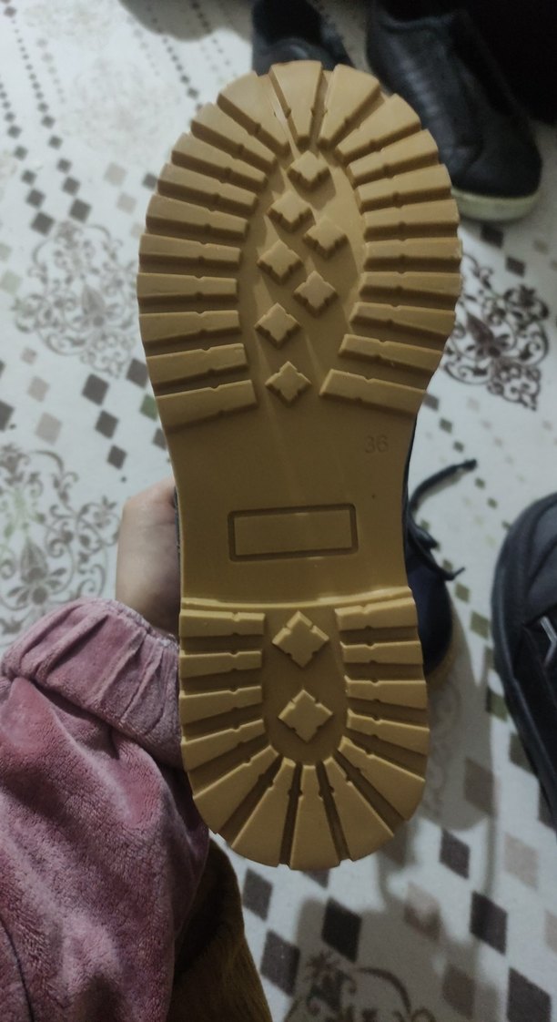 Siyah Bağcıklı Kadın Dolgu Topuk Bot - Görsel 3